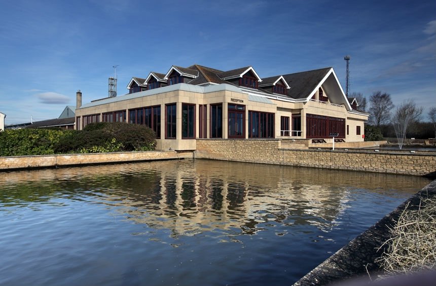 Caterham bevestigt verhuizing naar Leafield