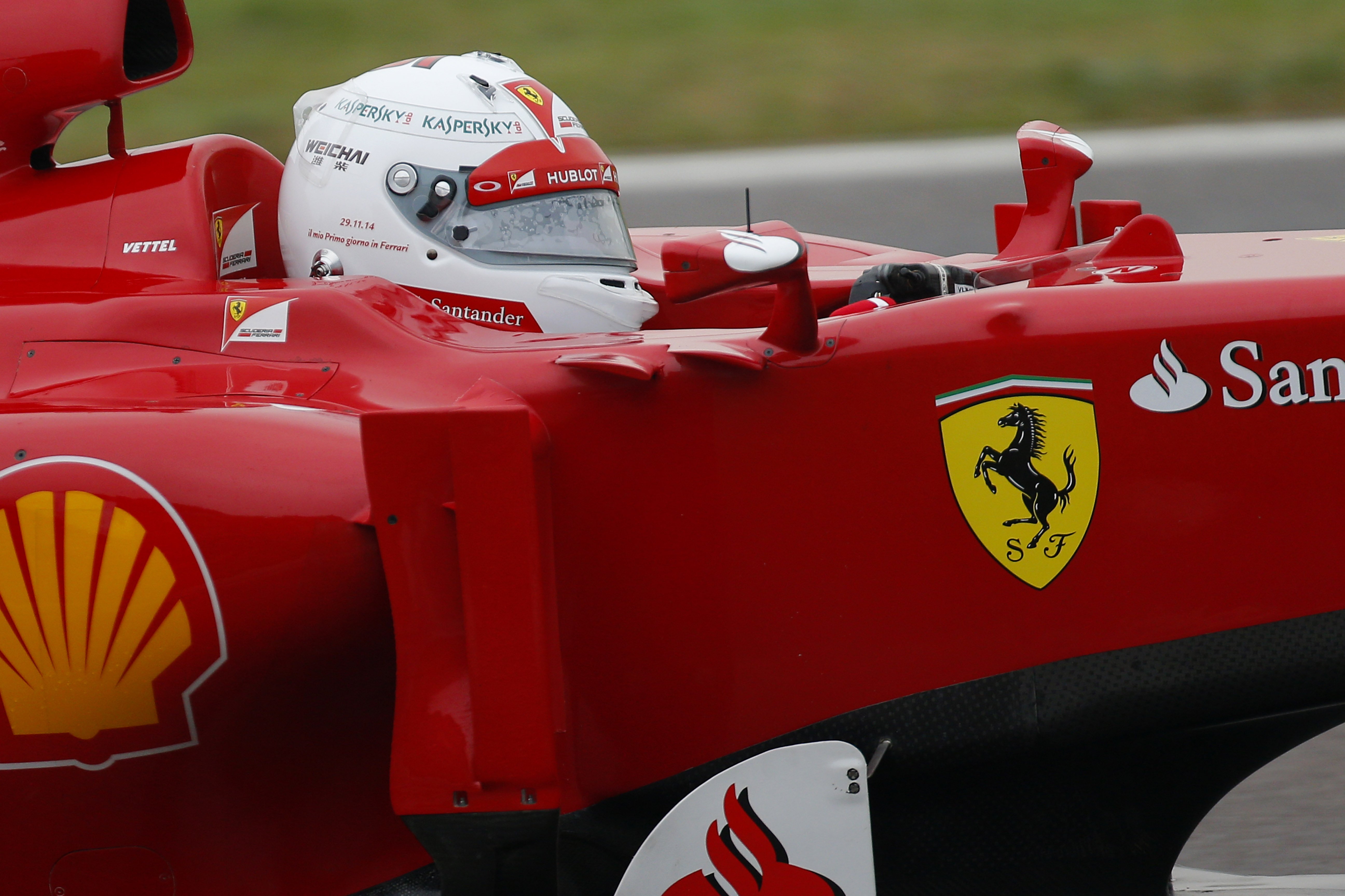 Vettel: ‘Kennismaking met Ferrari was bijzonder’